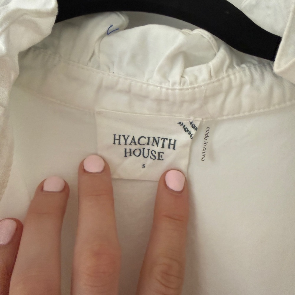 Tuckernuck White Dress with Navy Embroidered Hem and Cuff size S - Picture 2 of 5